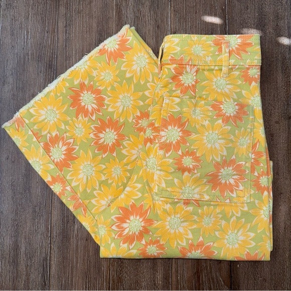 Zara Wide Leg Jeans High Rise Marine daisy Floral 70s Yellow - Picture 3 of 12